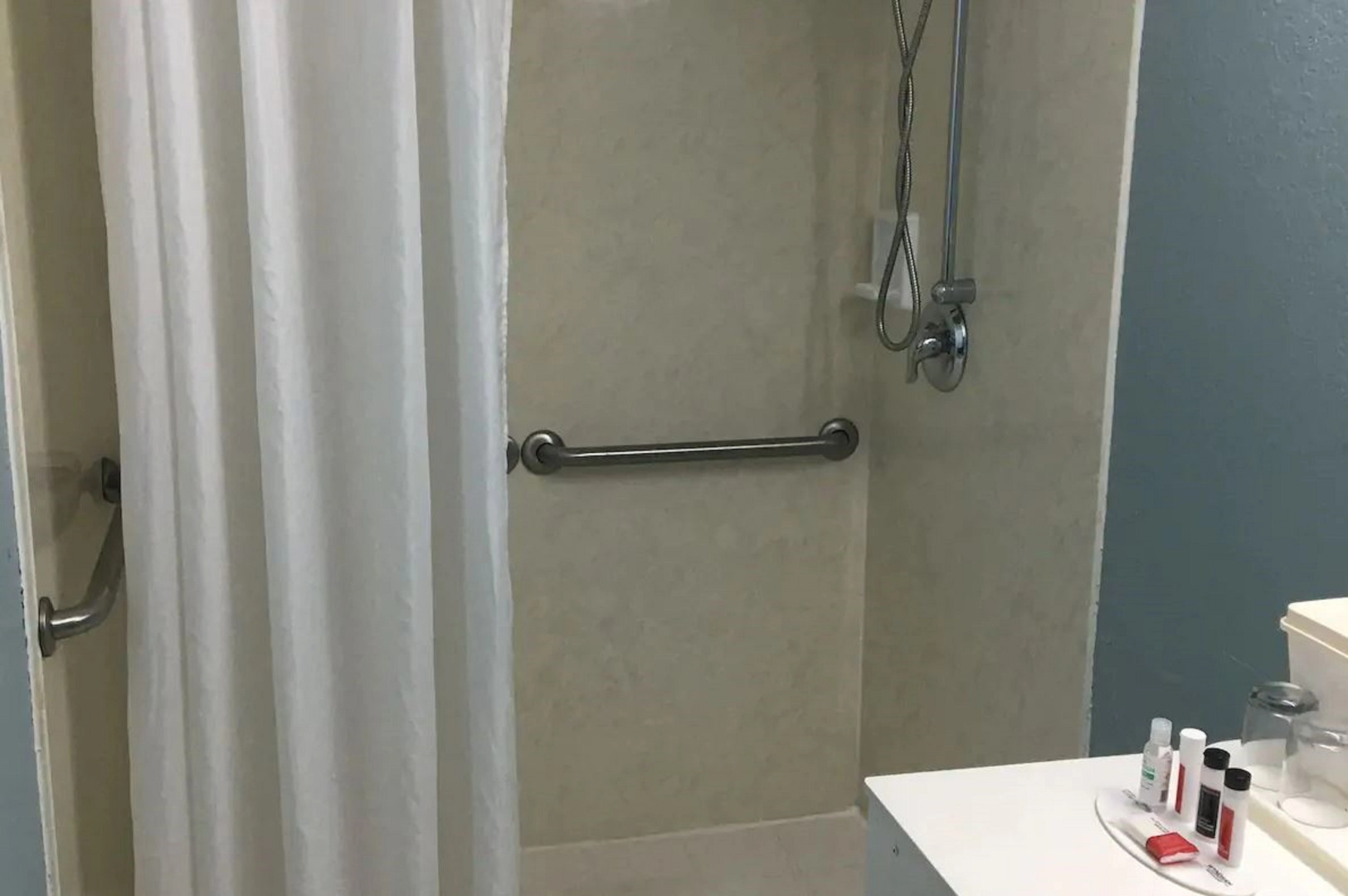 Days Inn by Wyndham Stuart