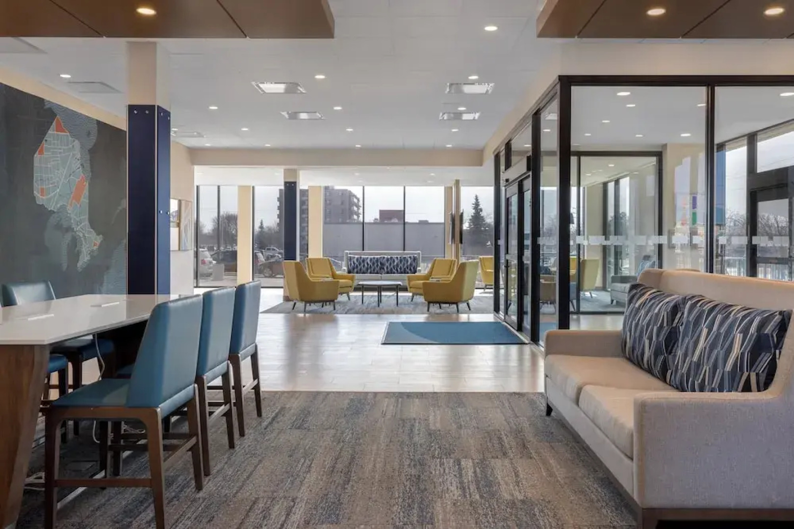 Holiday Inn Express & Suites St.Thomas by IHG