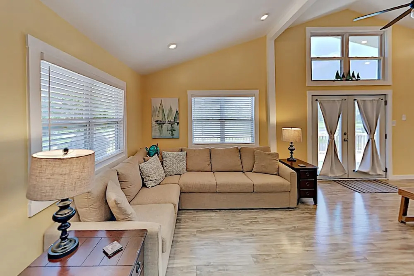 Newly Renovated, Minutes From Ocean City, Assateague Island 4 Bedroom Home