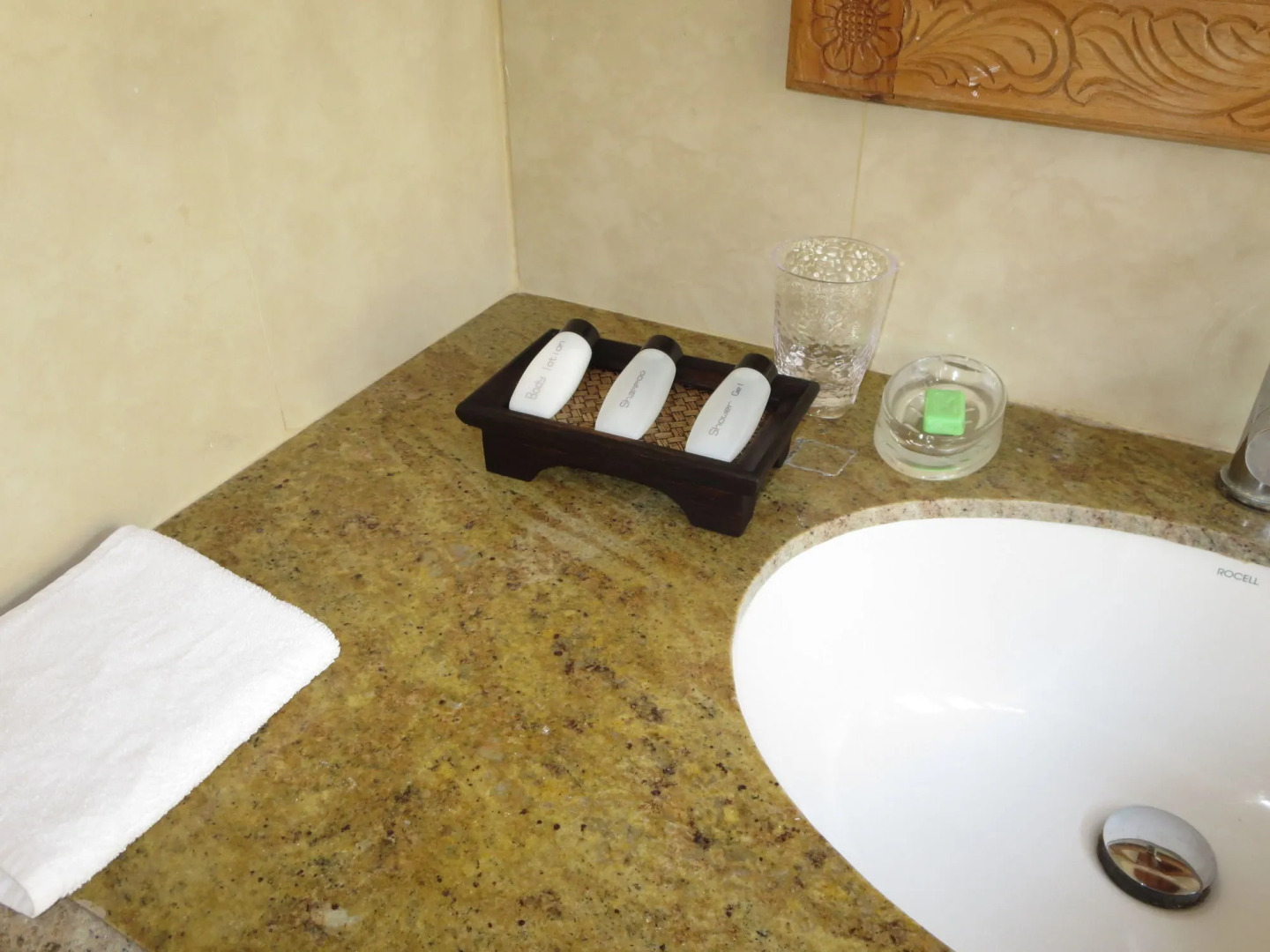 Lanka Beach Bungalows