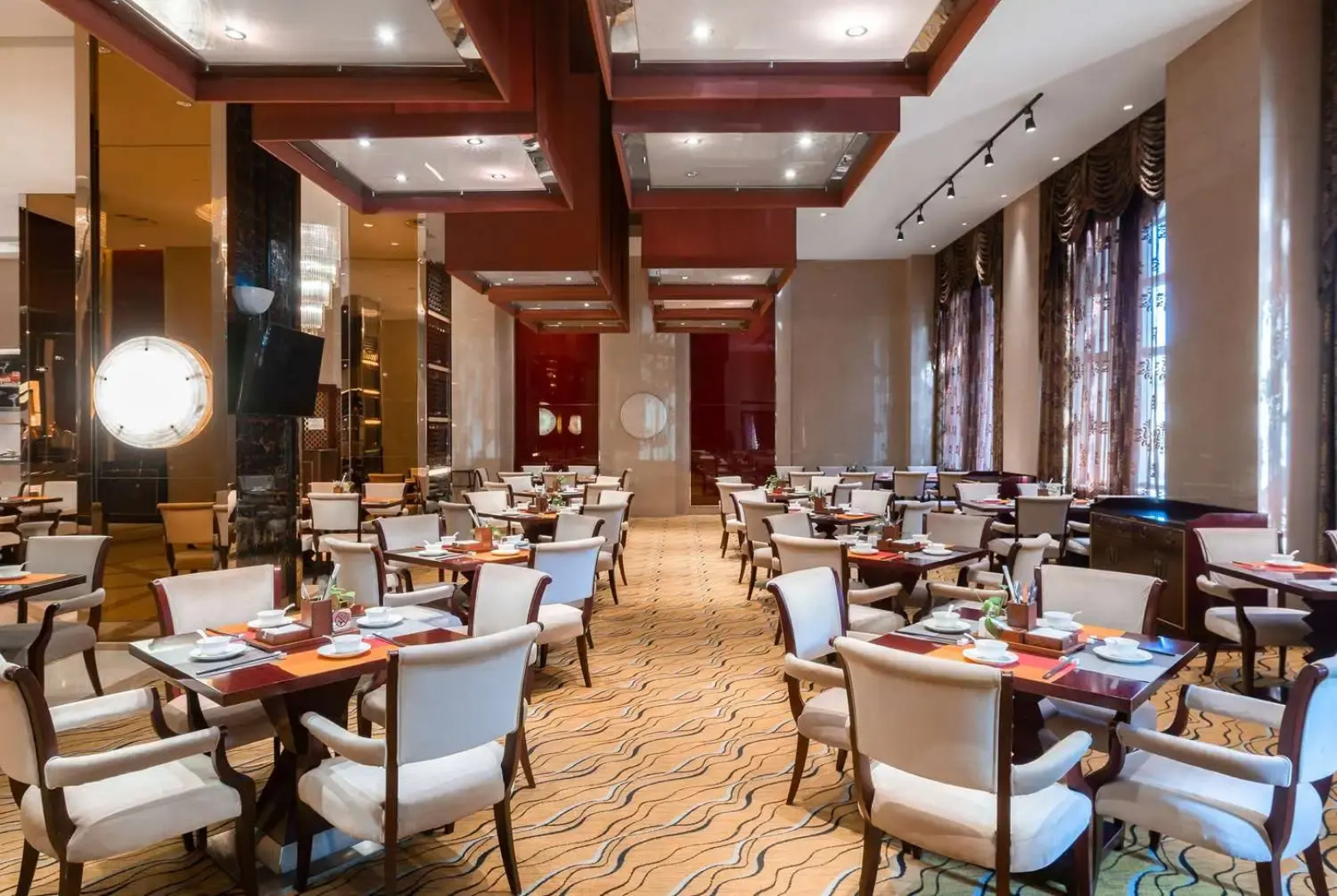 Howard Johnson Tropical Garden Plaza Kunming