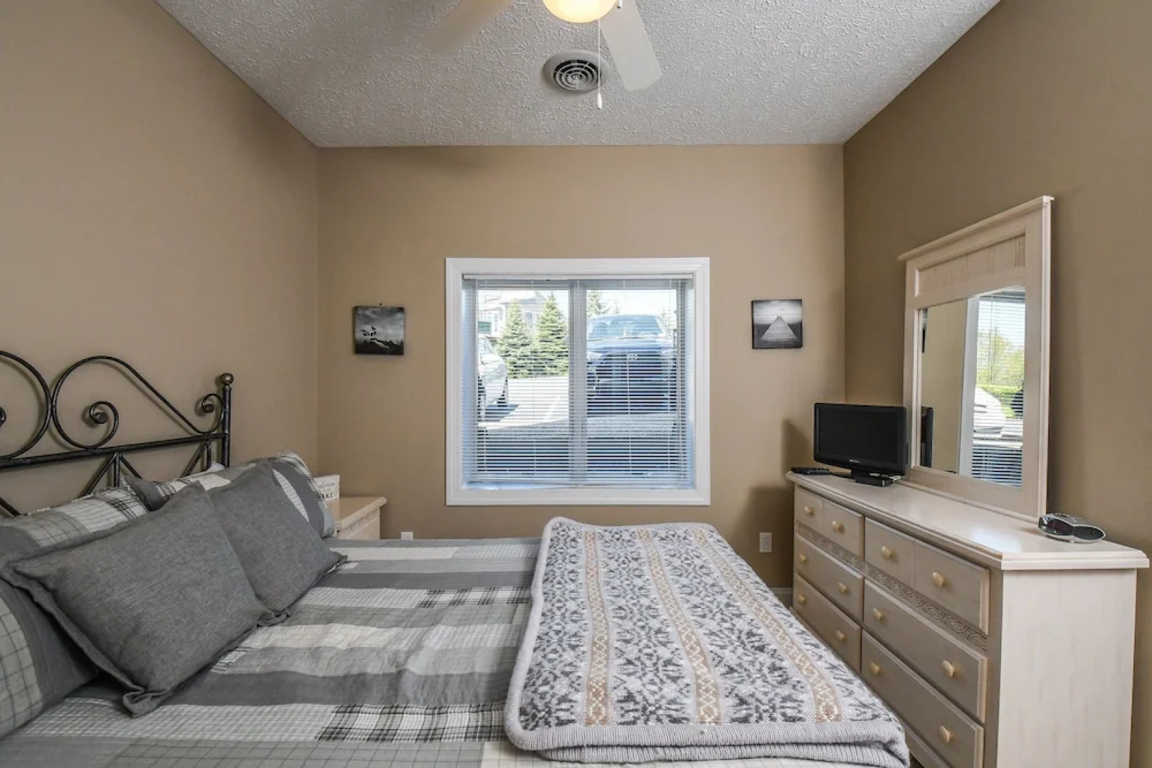 Another Day in Paradise 4 Bedroom Townhome