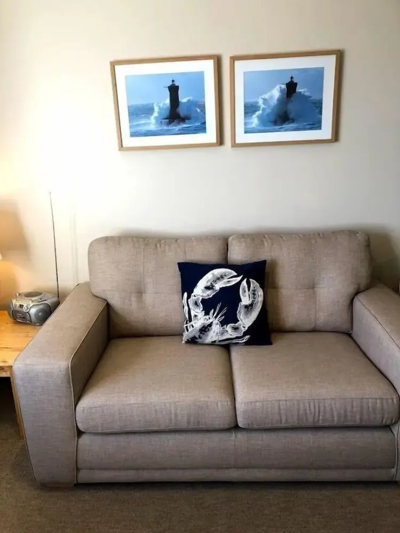 Tay Pearls - The Nestings