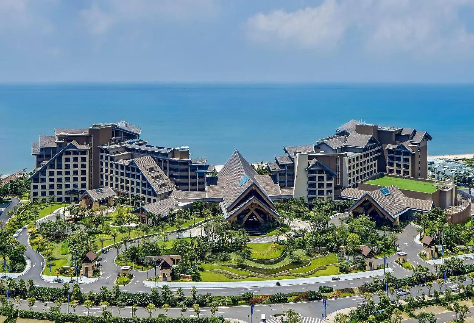 DoubleTree by Hilton Shanwei