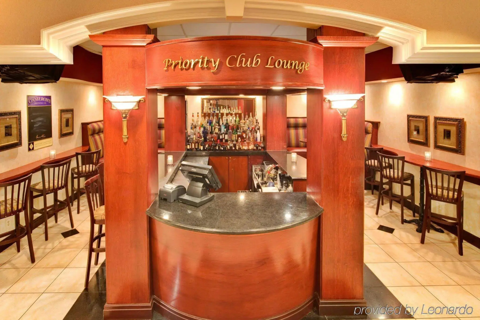 Holiday Inn Hotel & Suites Oakville @ Bronte by IHG