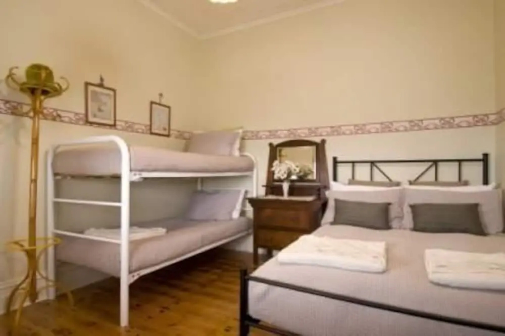 Charlie Bates Cottage