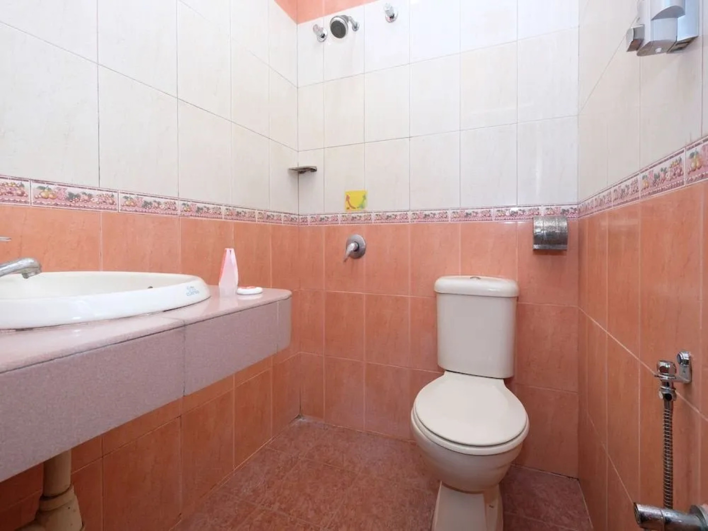 OYO 89759 Gold Jerantut Hotel