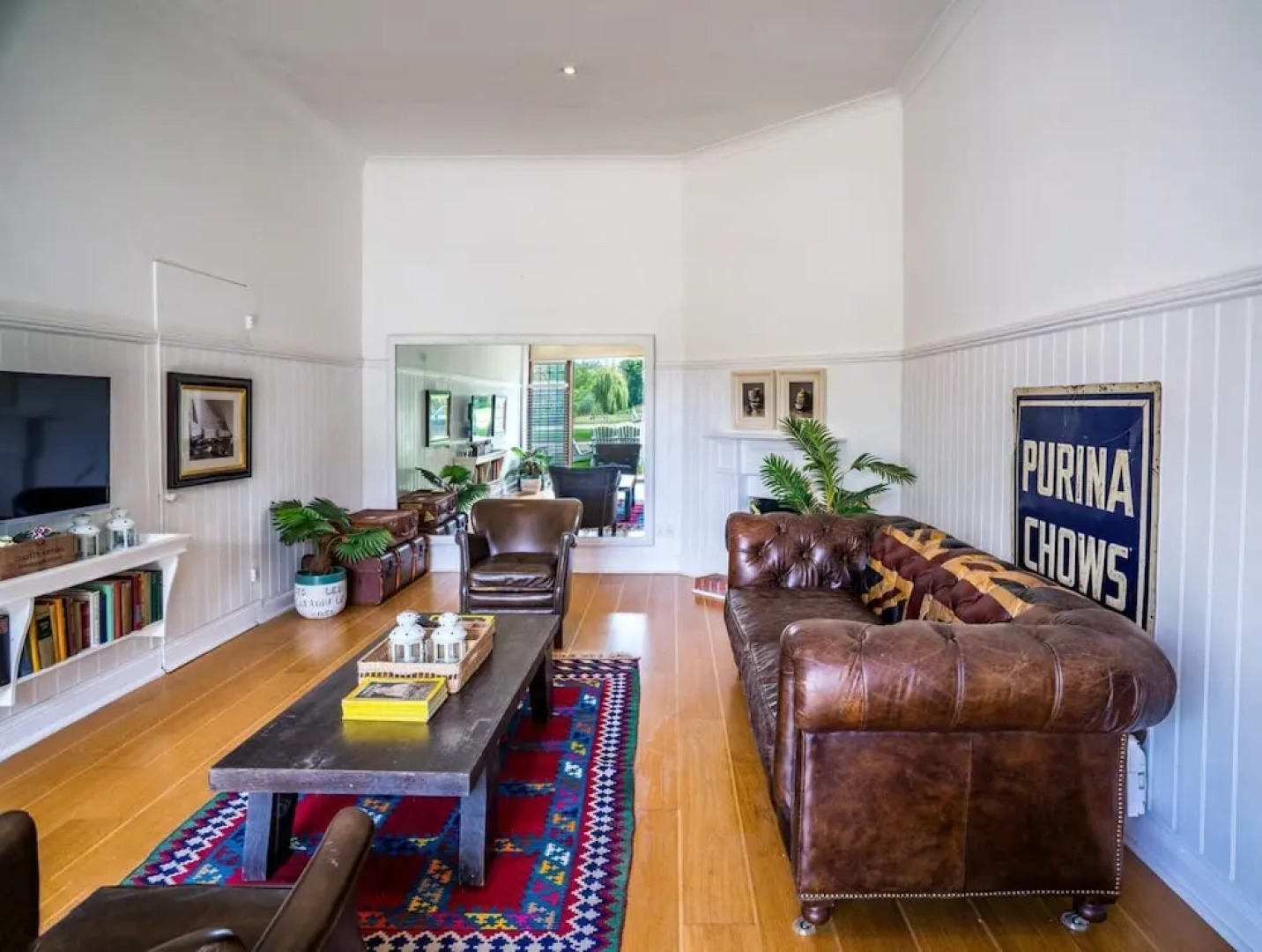 Cherry Blossom / 2-bed Home on Osea Island, Essex