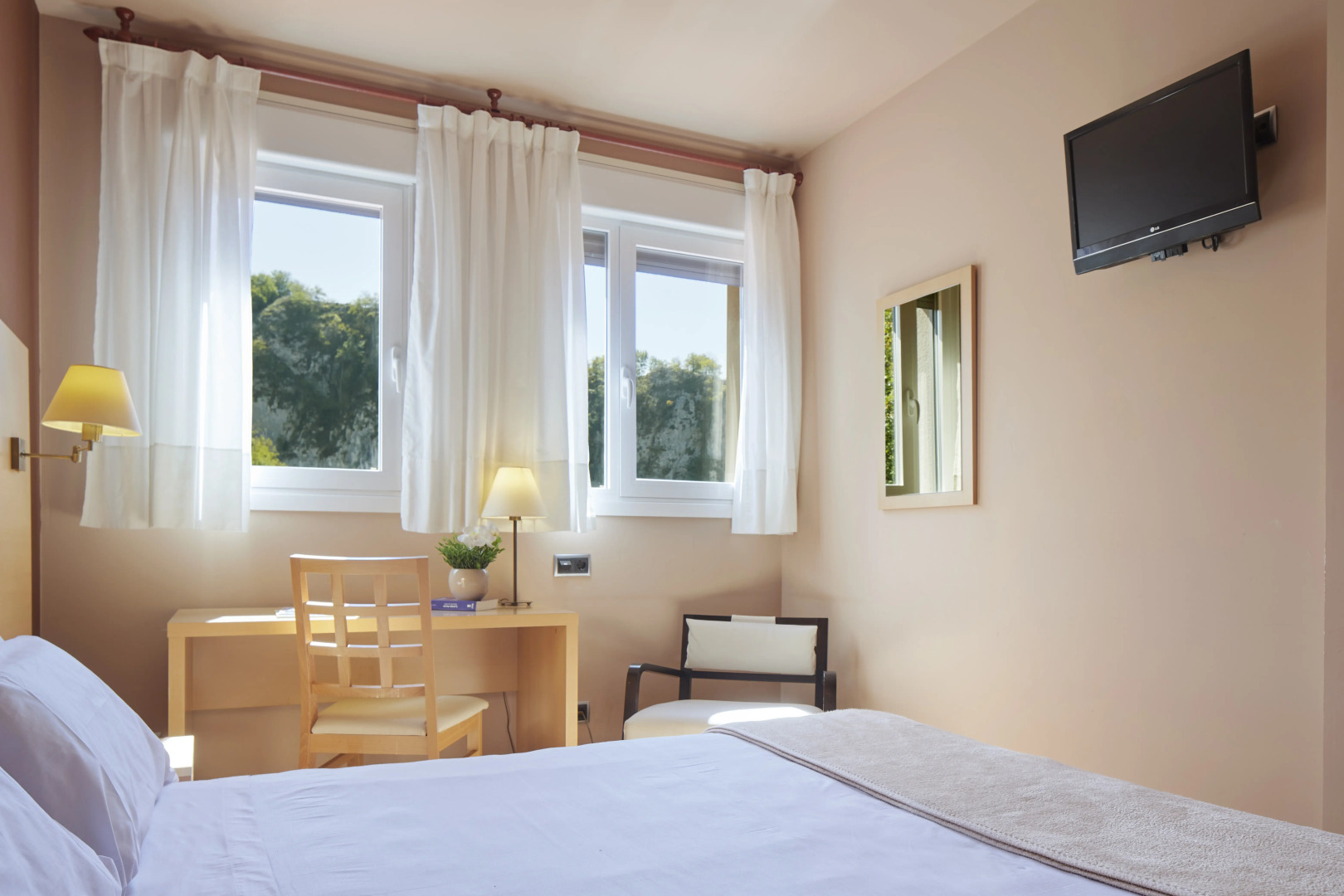 Iraipe Santuario De Arantzazu Hotel