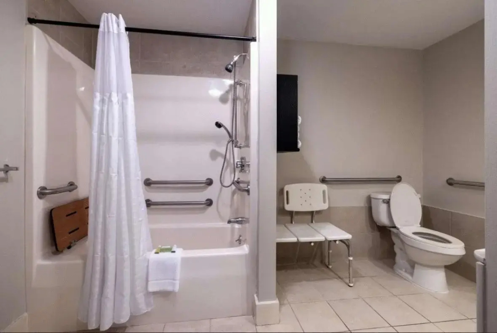 Holiday Inn Miami - International Airport by IHG