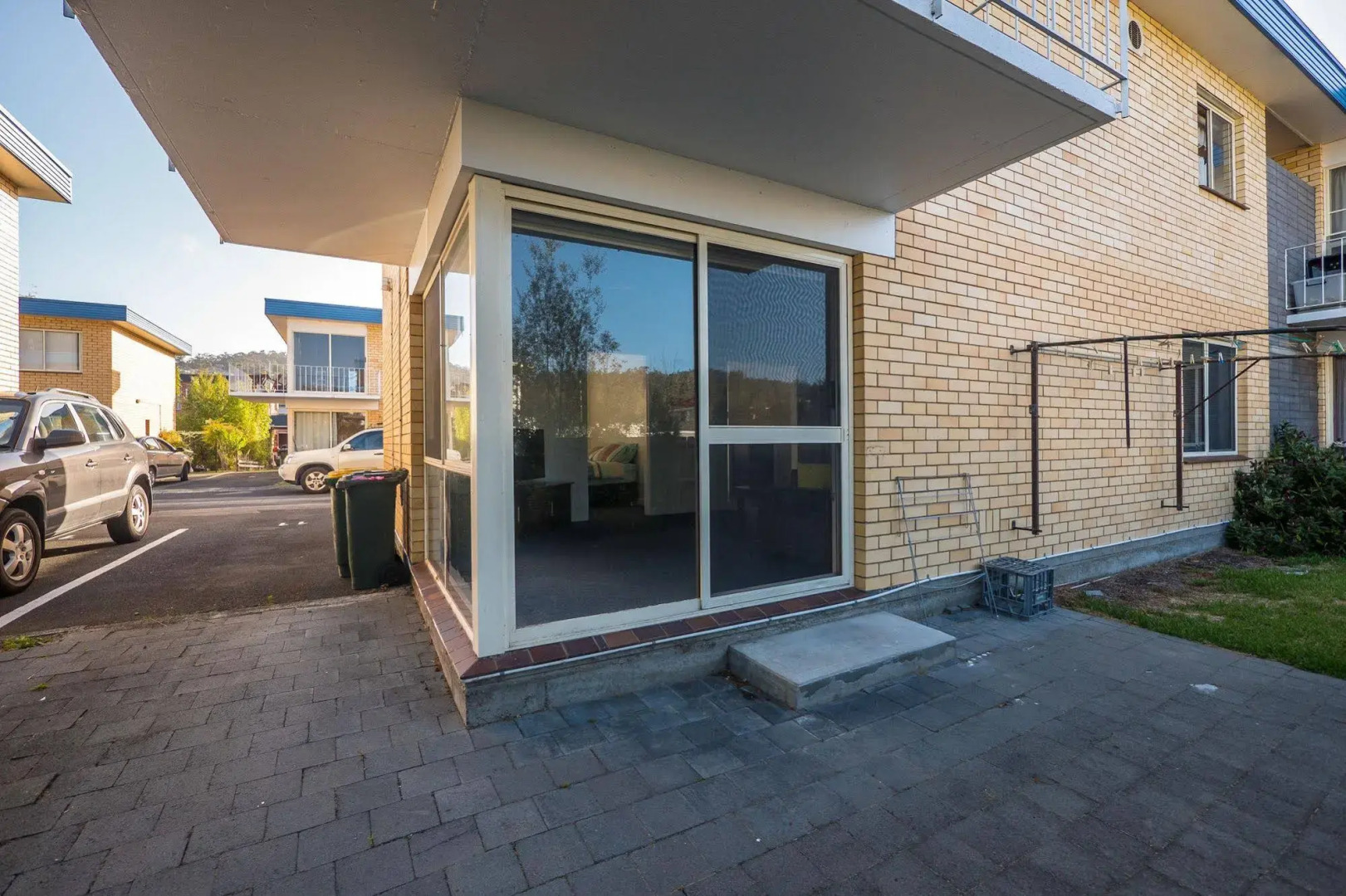 Two Beds off the Beach