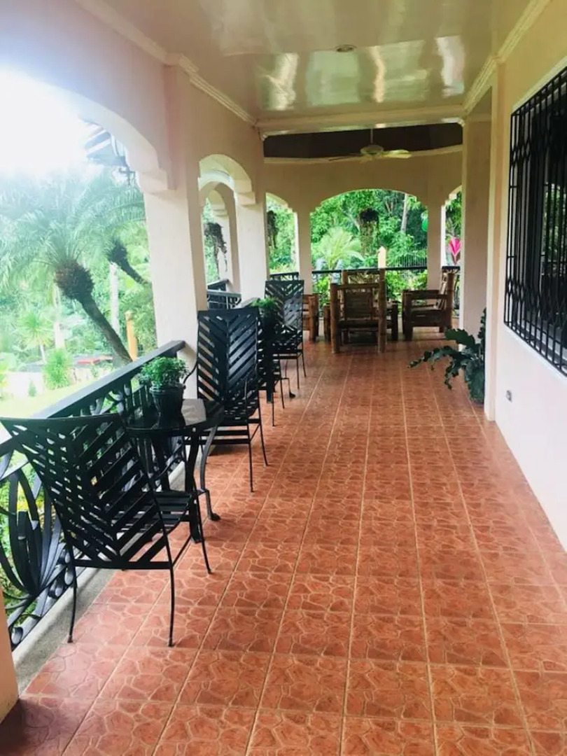 Hilltop Bed & Breakfast