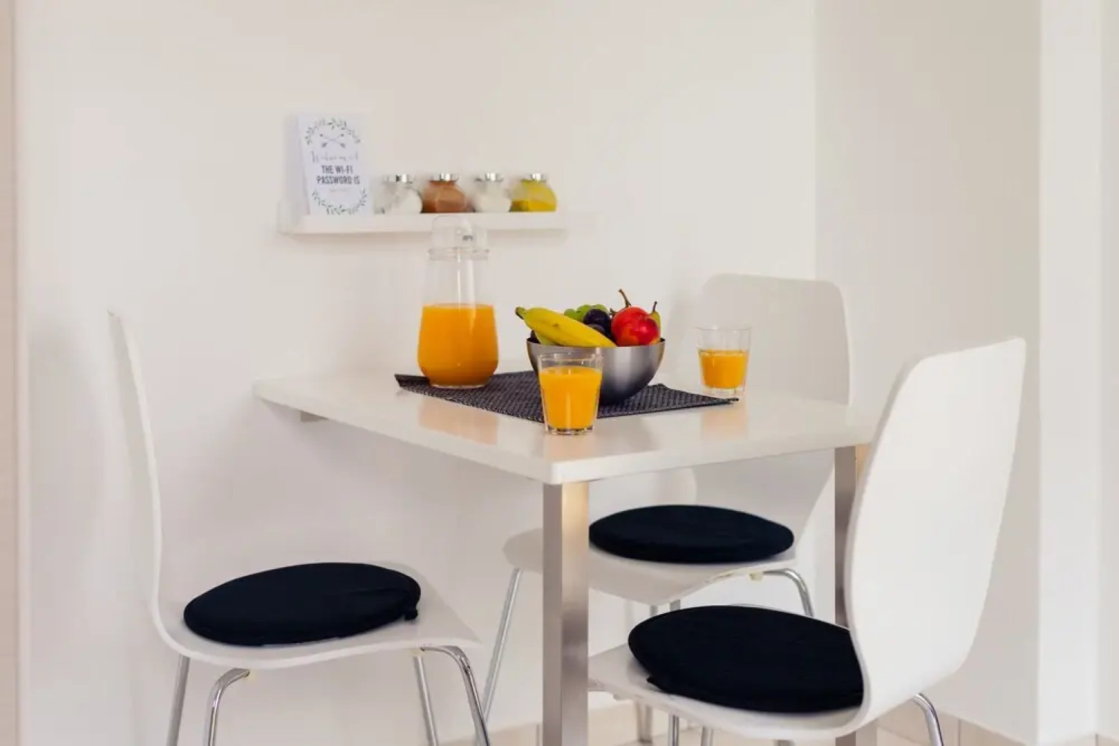 Rooms & apartments Karlo