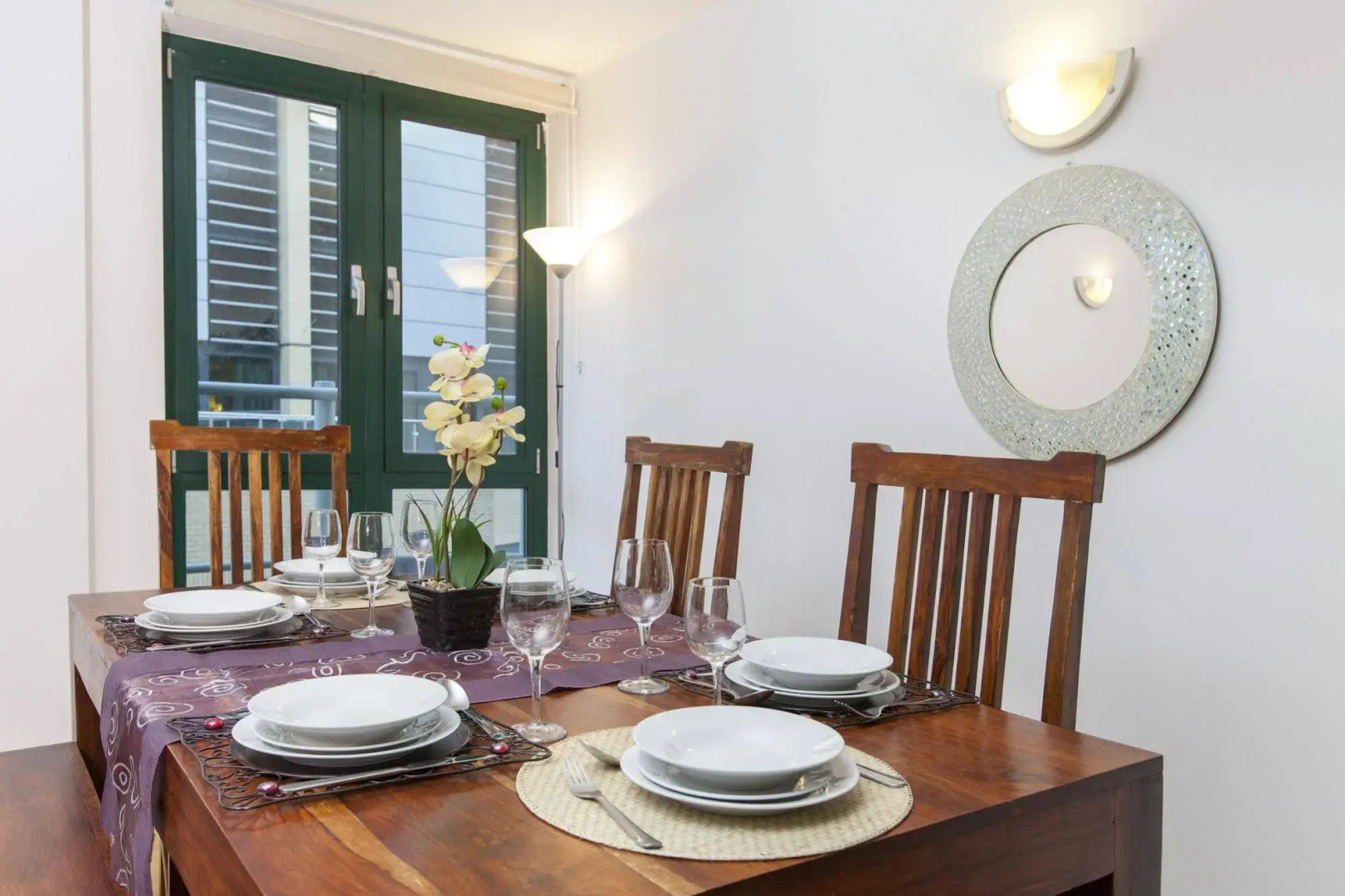 Club Living - Tower Hill Apartments