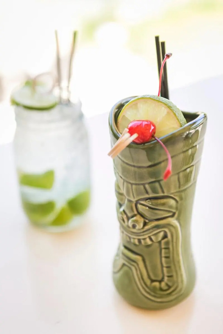 Metaxatos Apartments