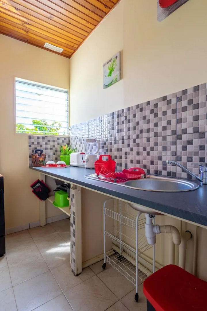 House With One Bedroom In Riviere Salee With Enclosed Garden And Wifi 6 Km From The Beach