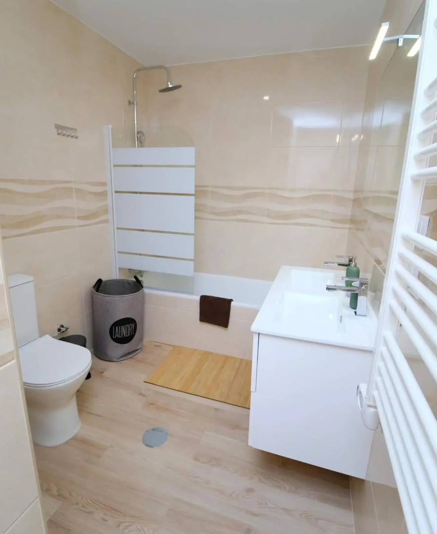 Diamante house com garagem privada