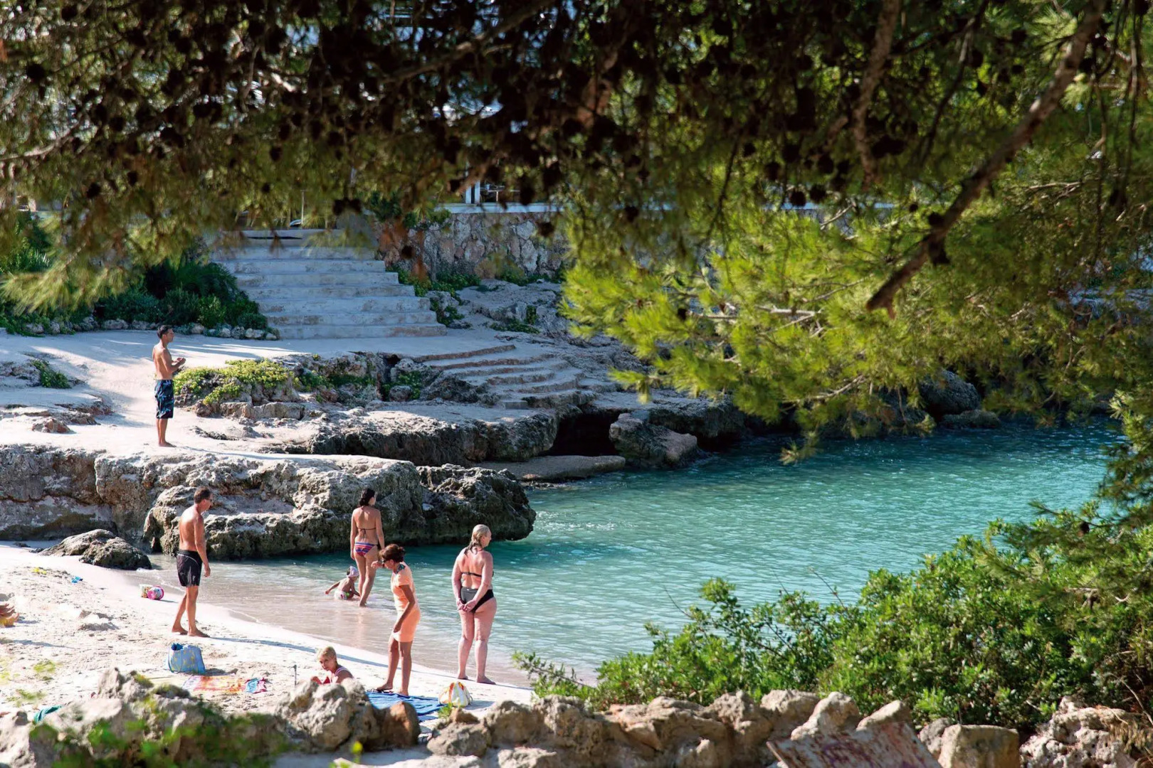 Apartamentos Cala Blanca