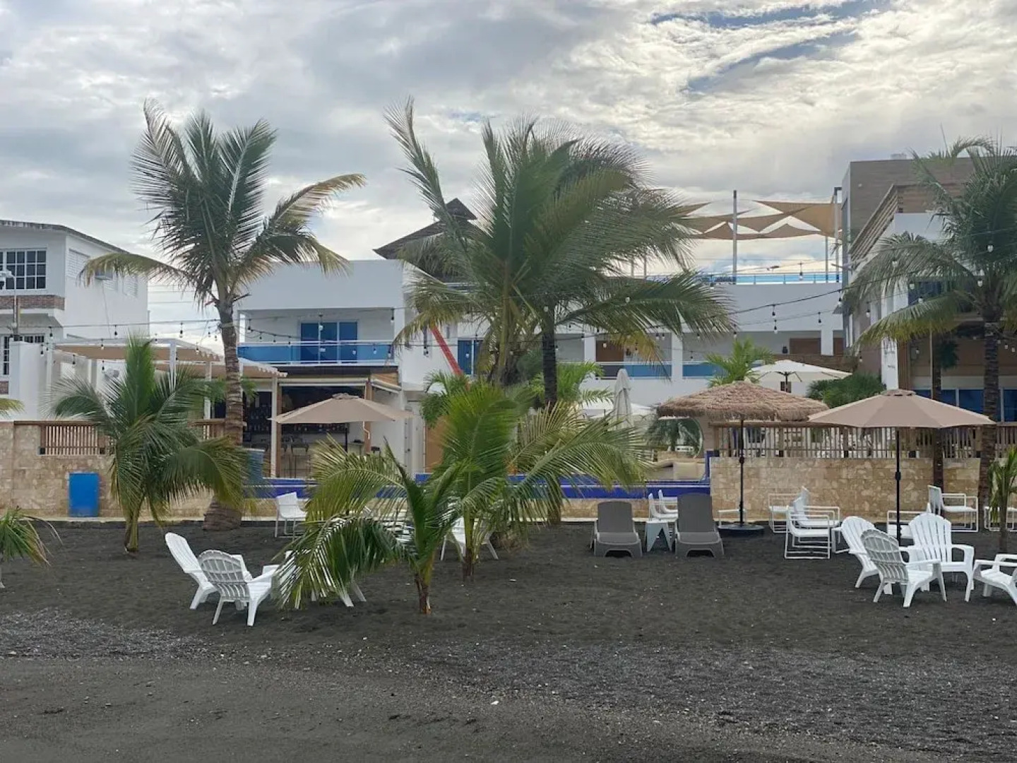 Sun on the bay beach hotel