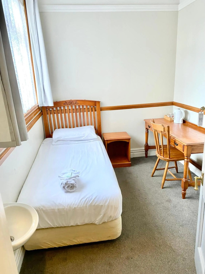 Shepherds Arms Hotel