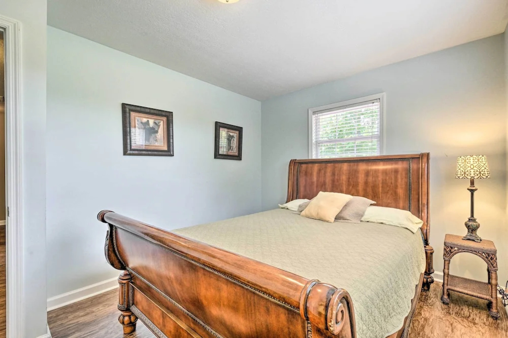 Guntersville Cabin Nestled in Kudzu Cove Resort