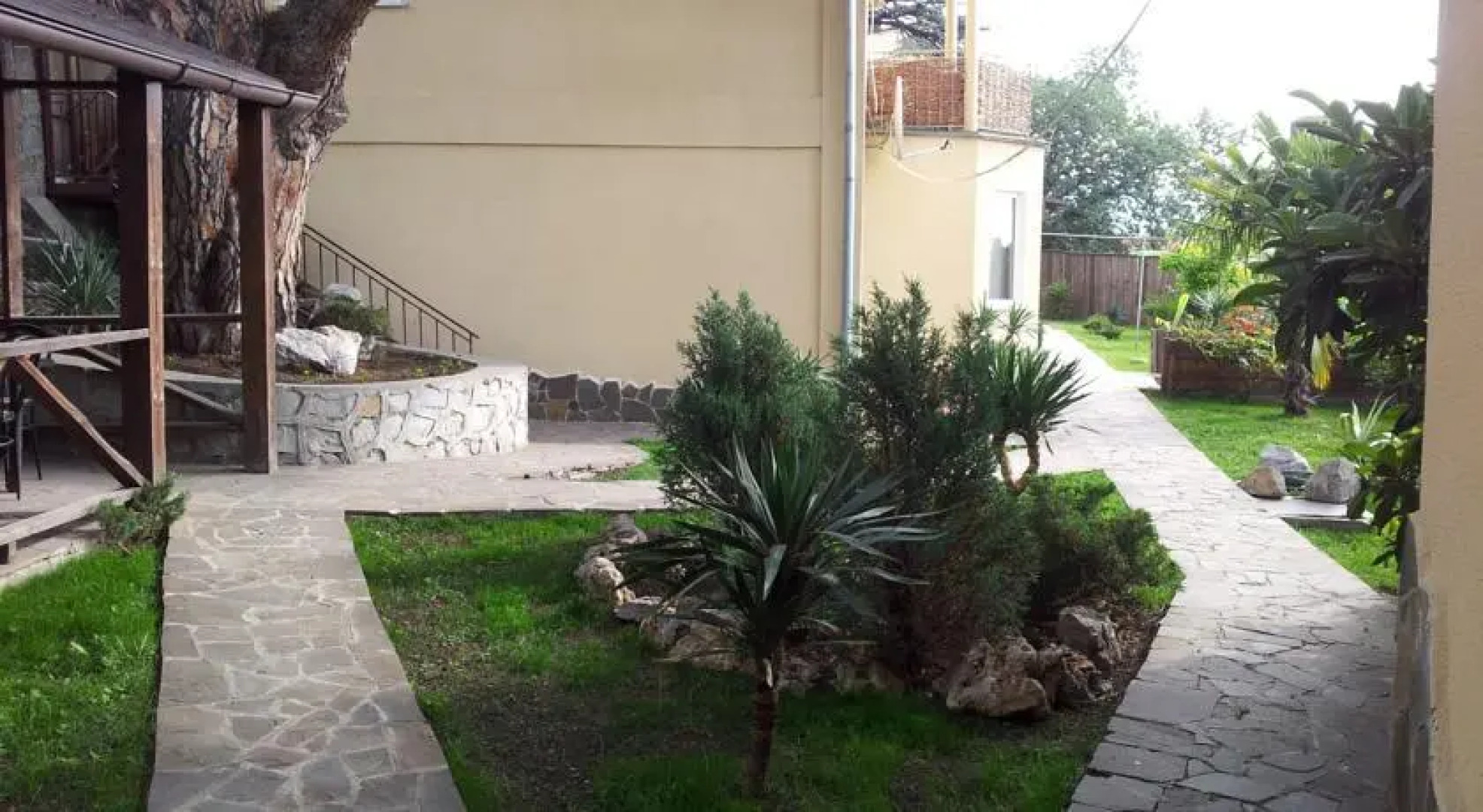 Deluxe Classic Guest House