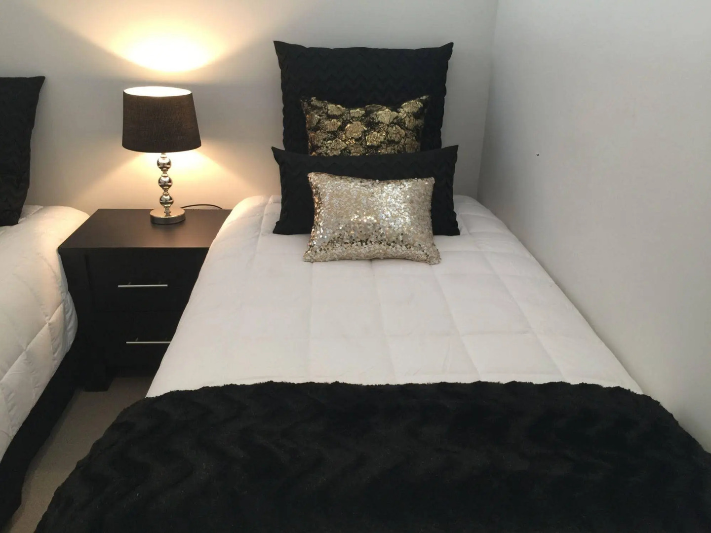 Seaview Waterfront Apartments