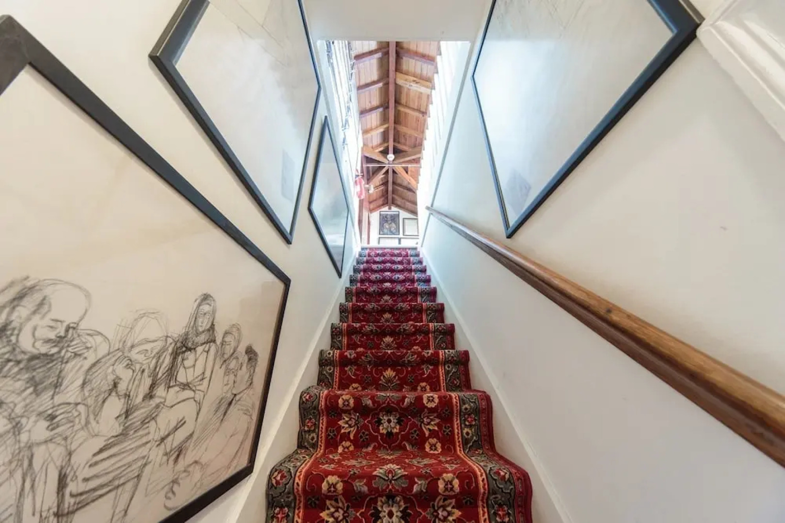 Shepinetree - Pinheira House