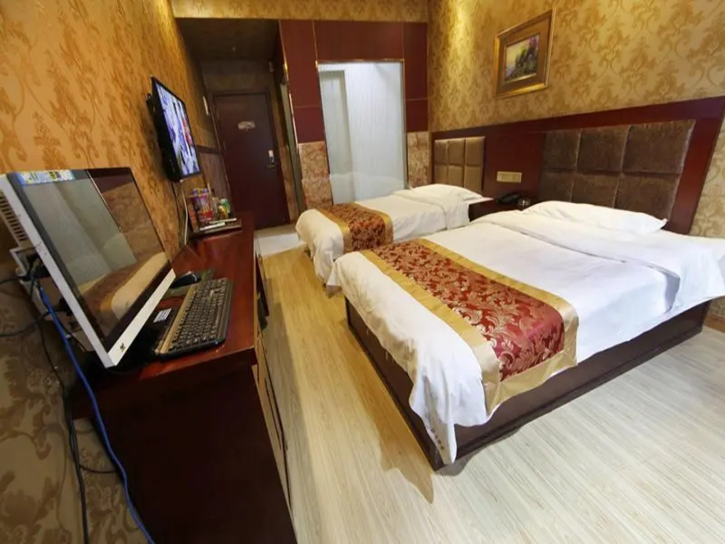 Shell Dingxi Railway Station Hotel