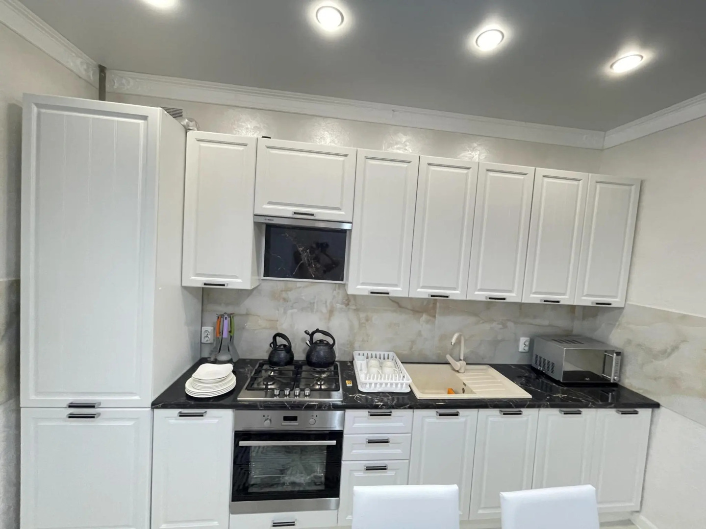 Апартаменты на улице Таумуша Жумагалиева 10 блок 4