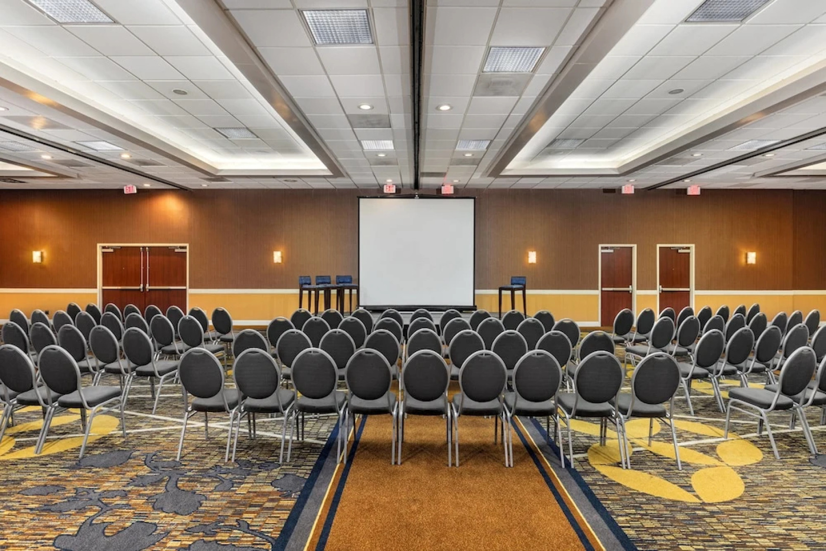 Courtyard Los Angeles Pasadena Monrovia