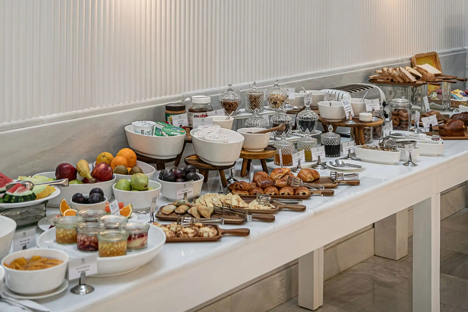 Avra City Boutique Hotel