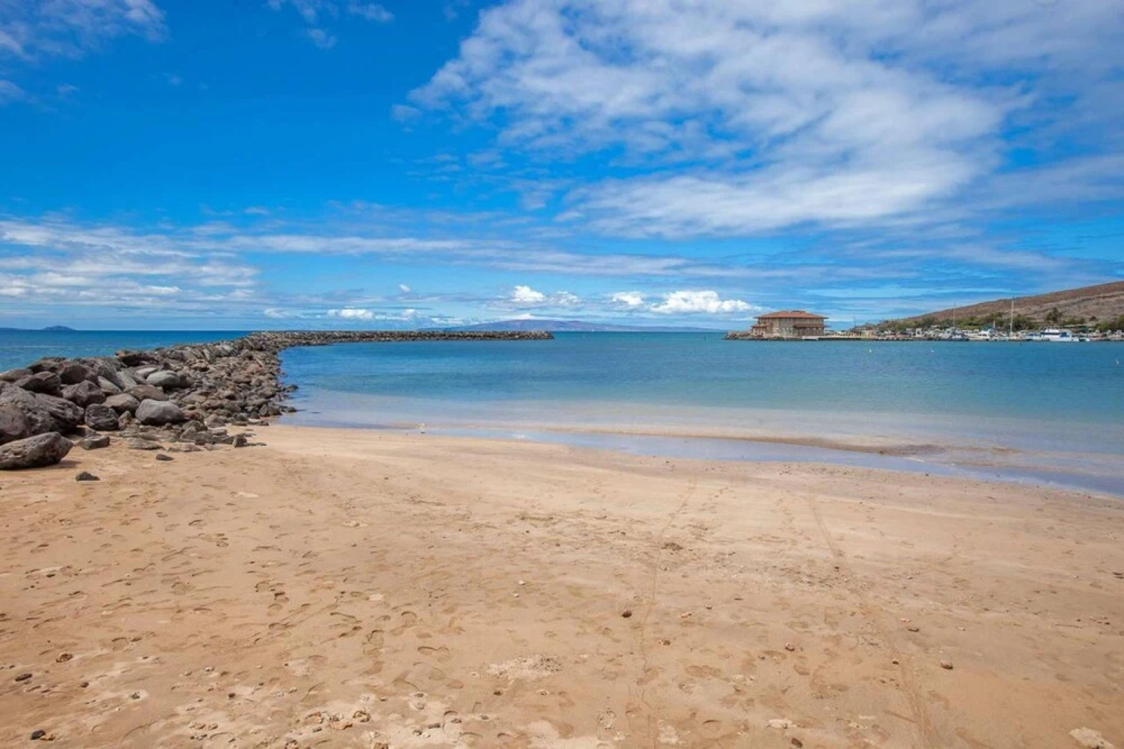 Maalaea Kai 215 by Coldwell Banker Island Vacations