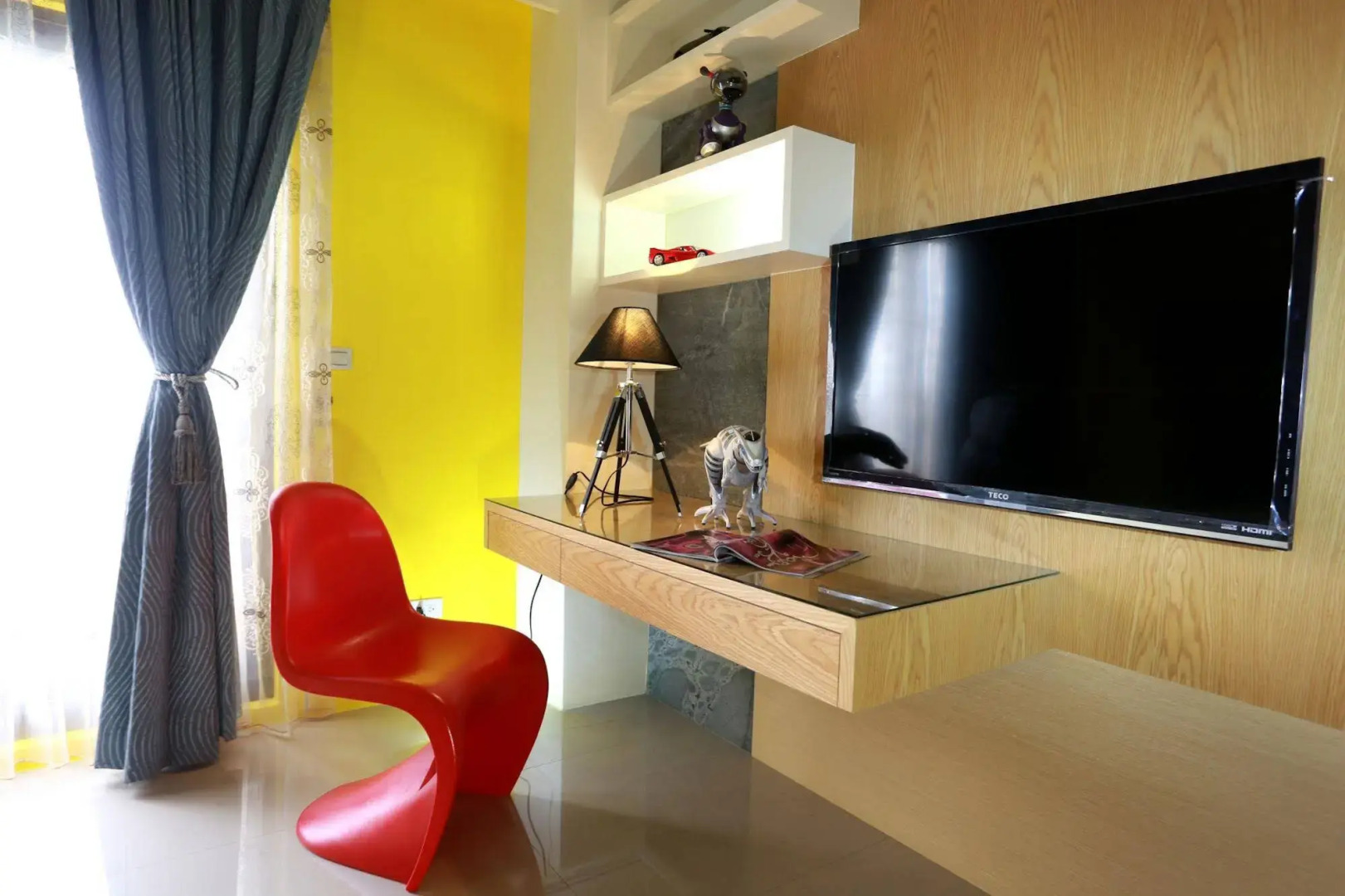 Spring Four Season Resort