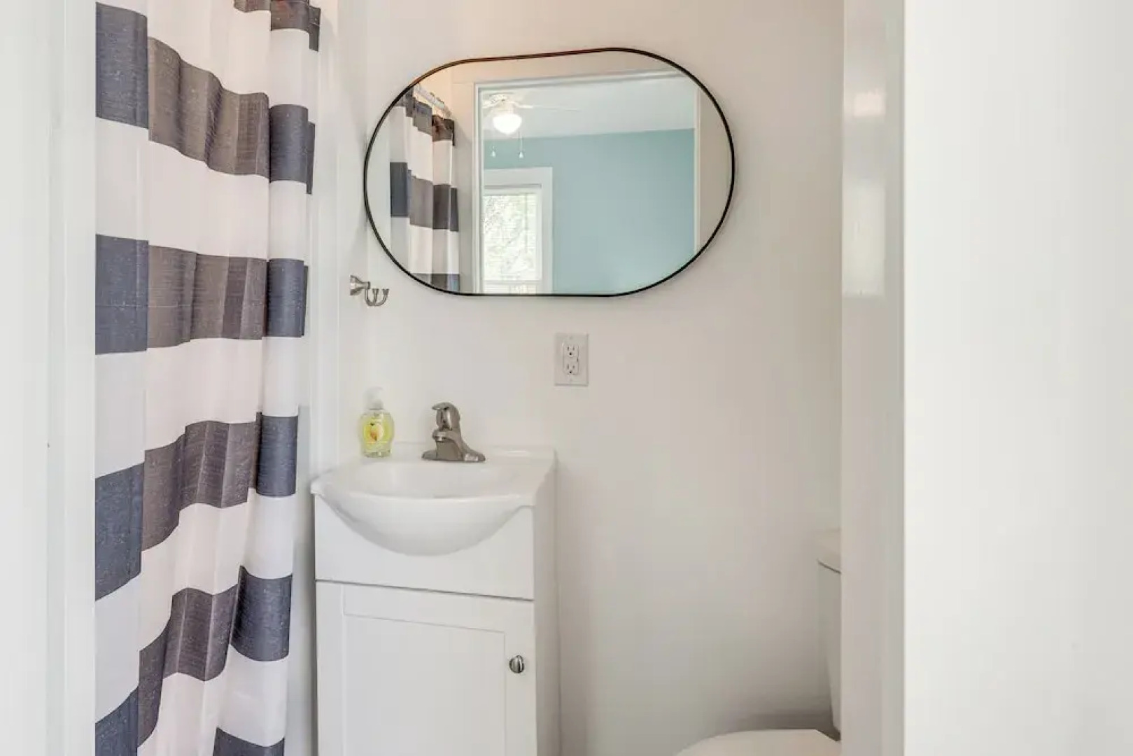 Walk to Downtown & Seneca Lake: Updated Retreat!