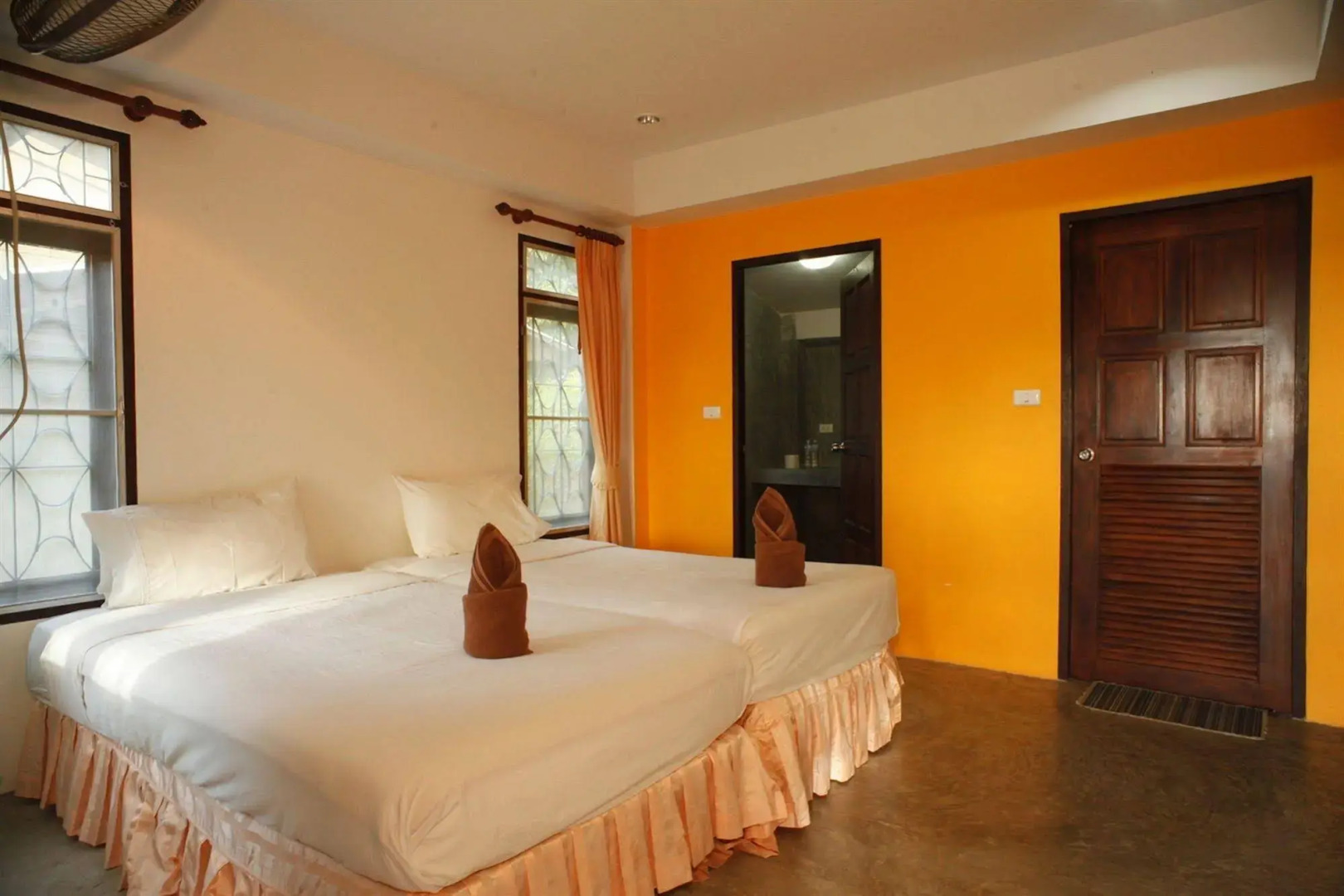 See Through Boutique Resort