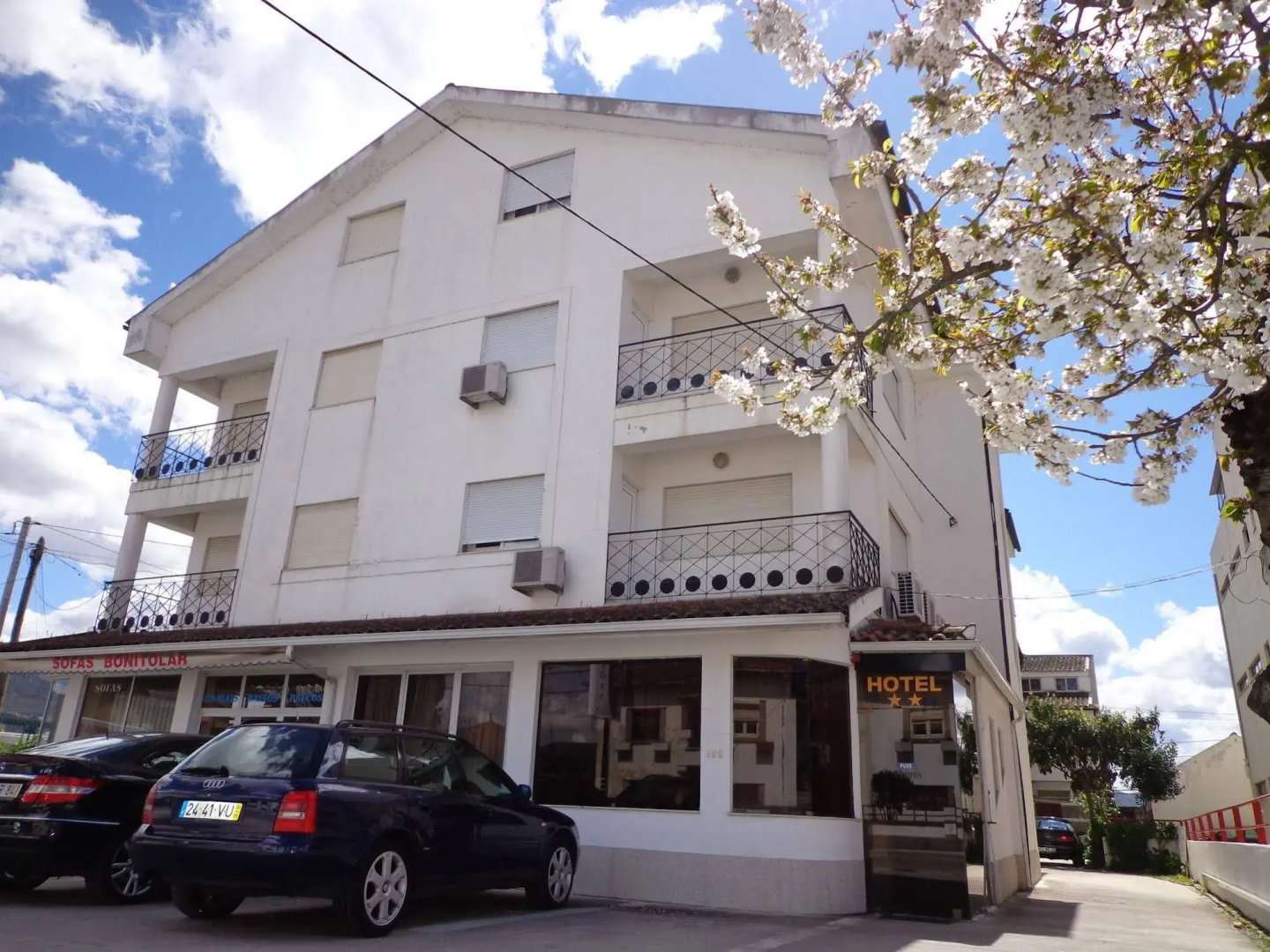 Hotel 4 Estações