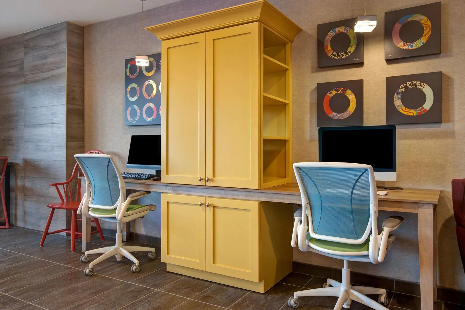 Home2 Suites by Hilton Loves Park Rockford