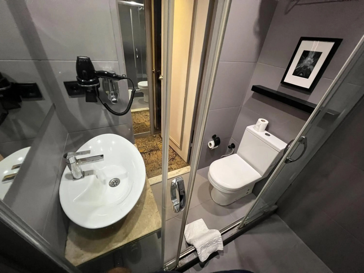 Отель All Seasons