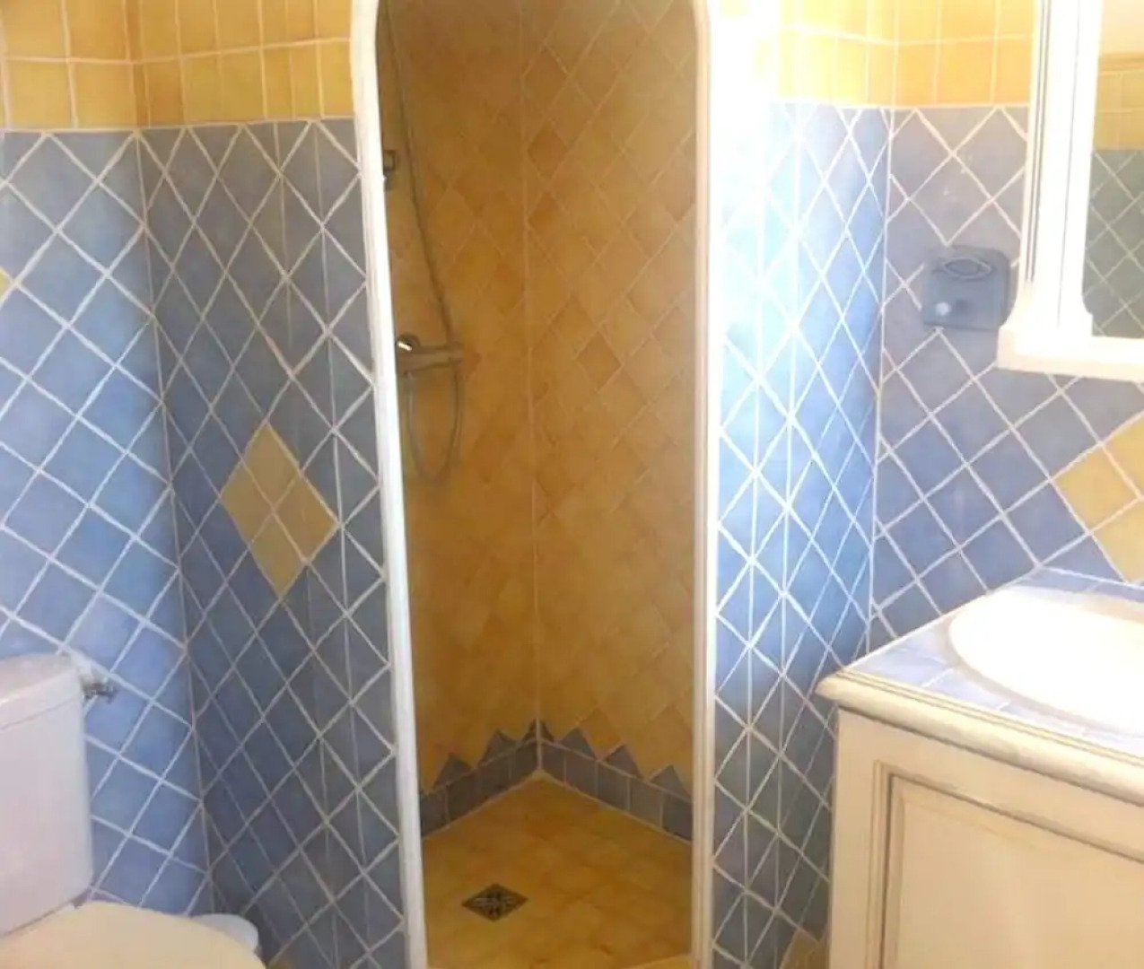 House With 2 Bedrooms in Cogolin, With Shared Pool, Terrace and Wifi