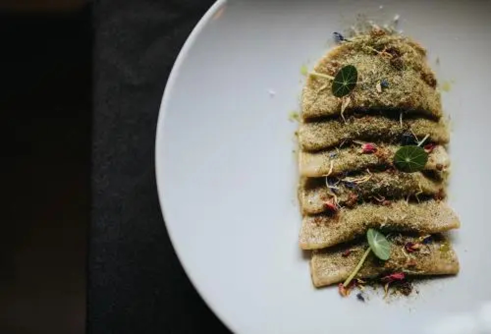 Presulis Hideaway Apartments & Restaurant