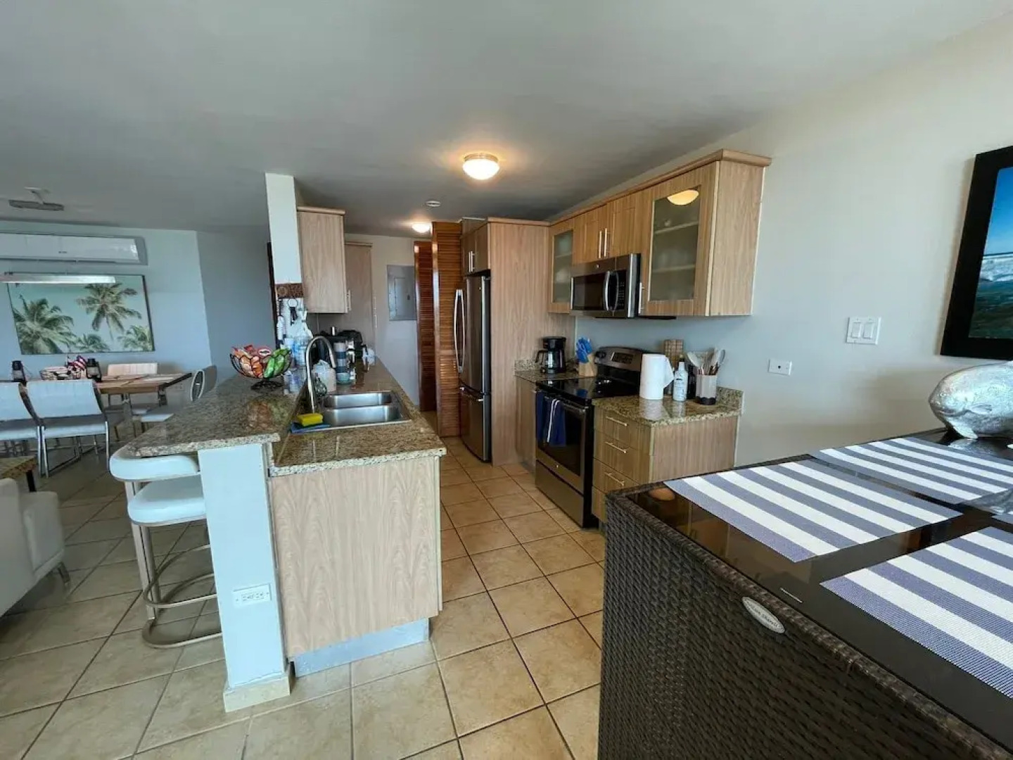 608 Ocean & Marina Views 3 Bed 2 Bath