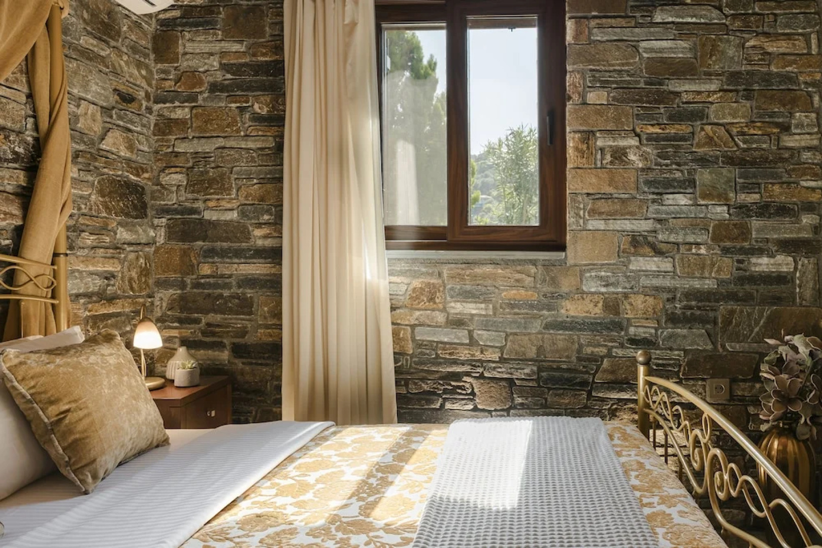 Paramithenio Village Beach Resort & Spa