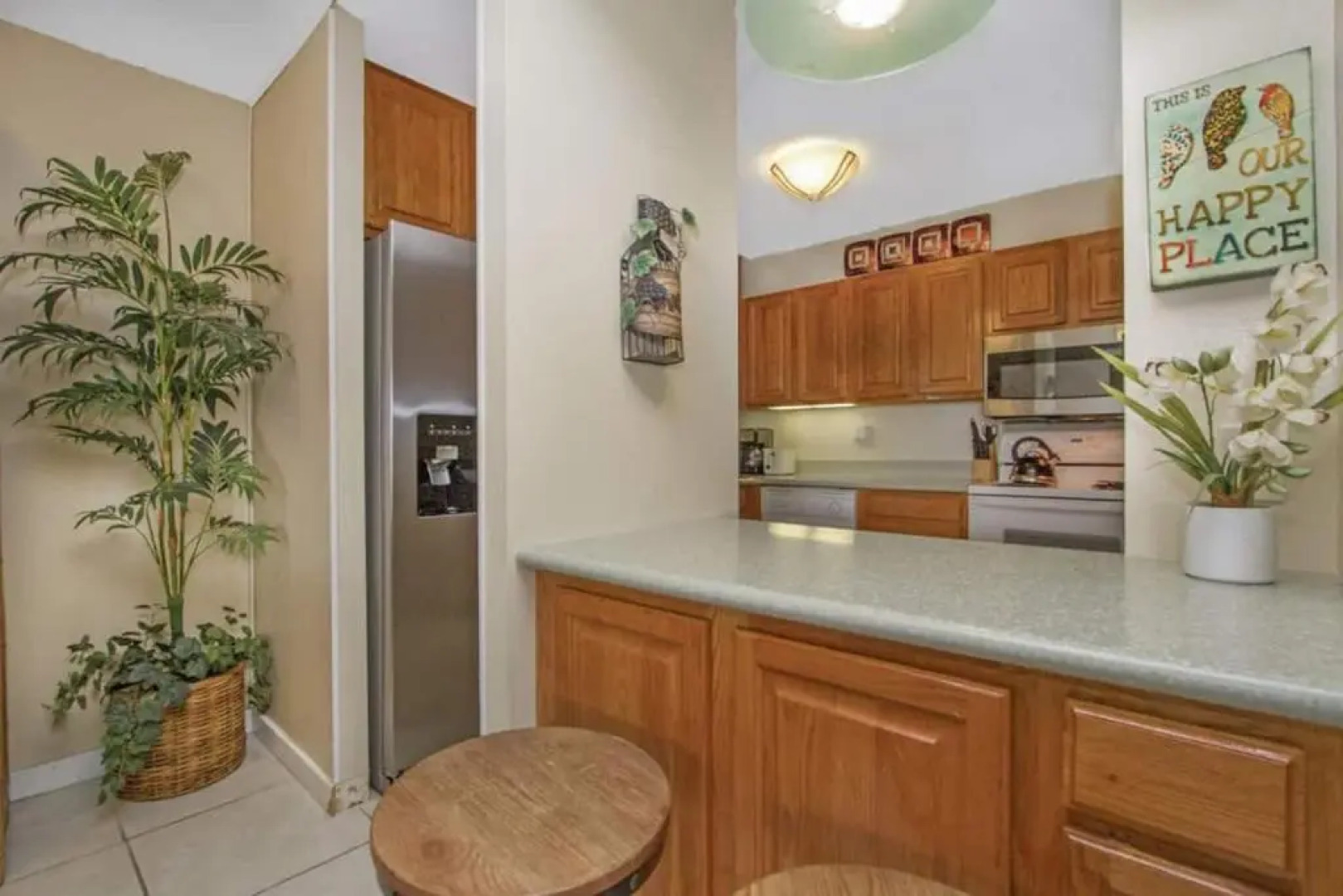 Royal Hawaiian Hospitality