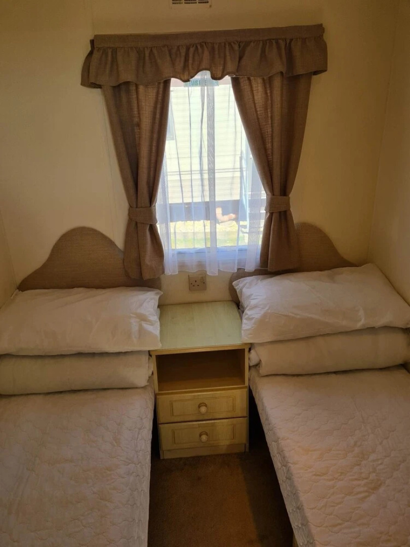 Caravan for Rent Coral Beach R2v7 Ingoldmells