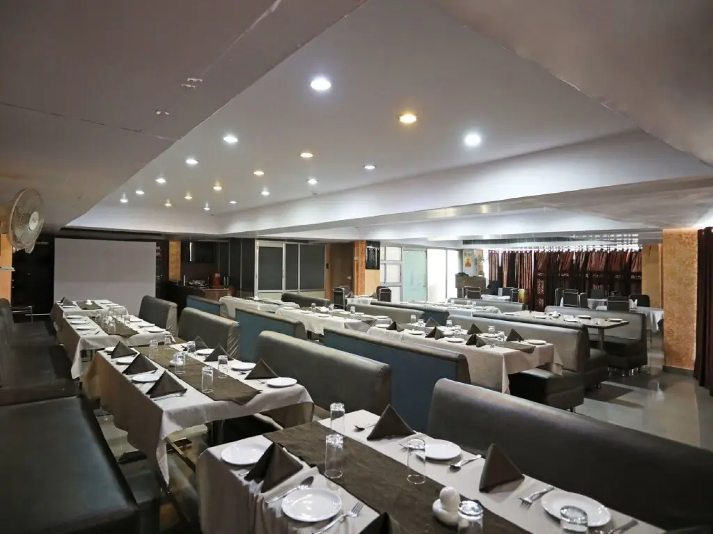 OYO 2676 Avita The Hotel