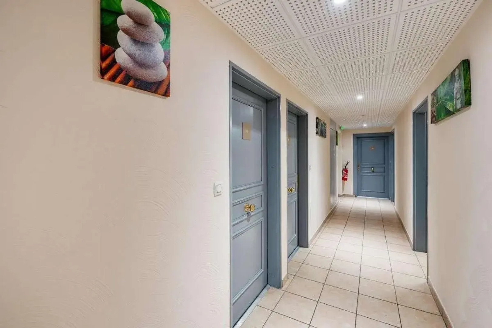 Appart City Marseille Aeroport