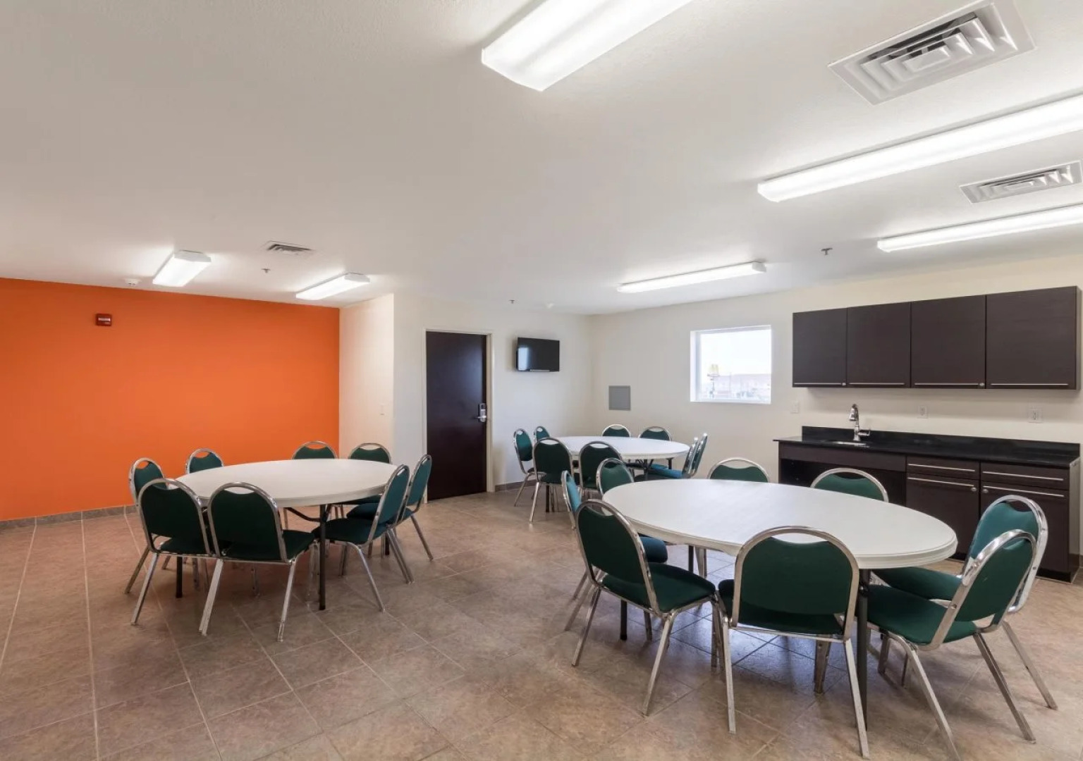 Motel 6 Laredo, TX - Airport