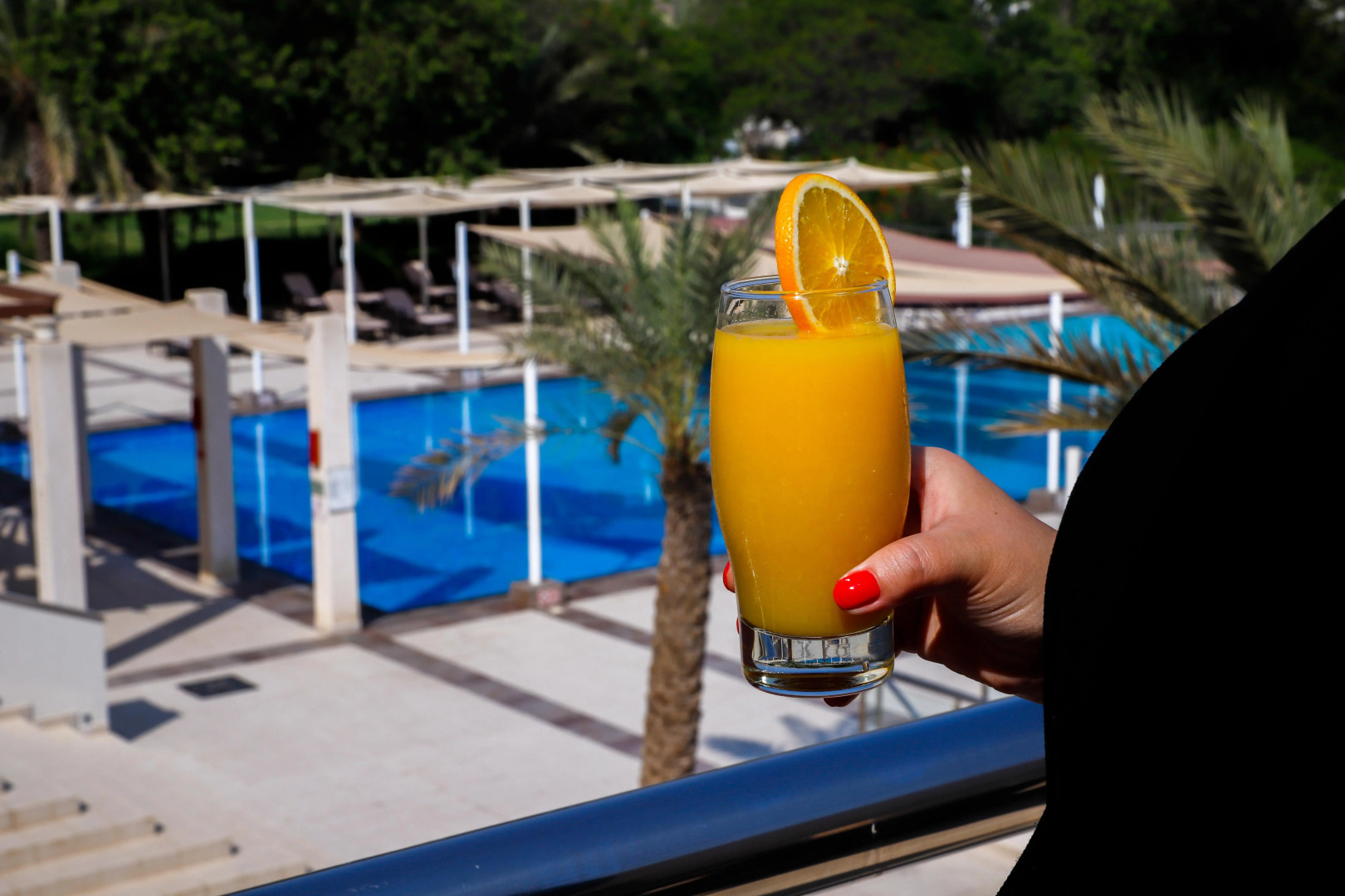 Отель Crowne Plaza Sohar by IHG