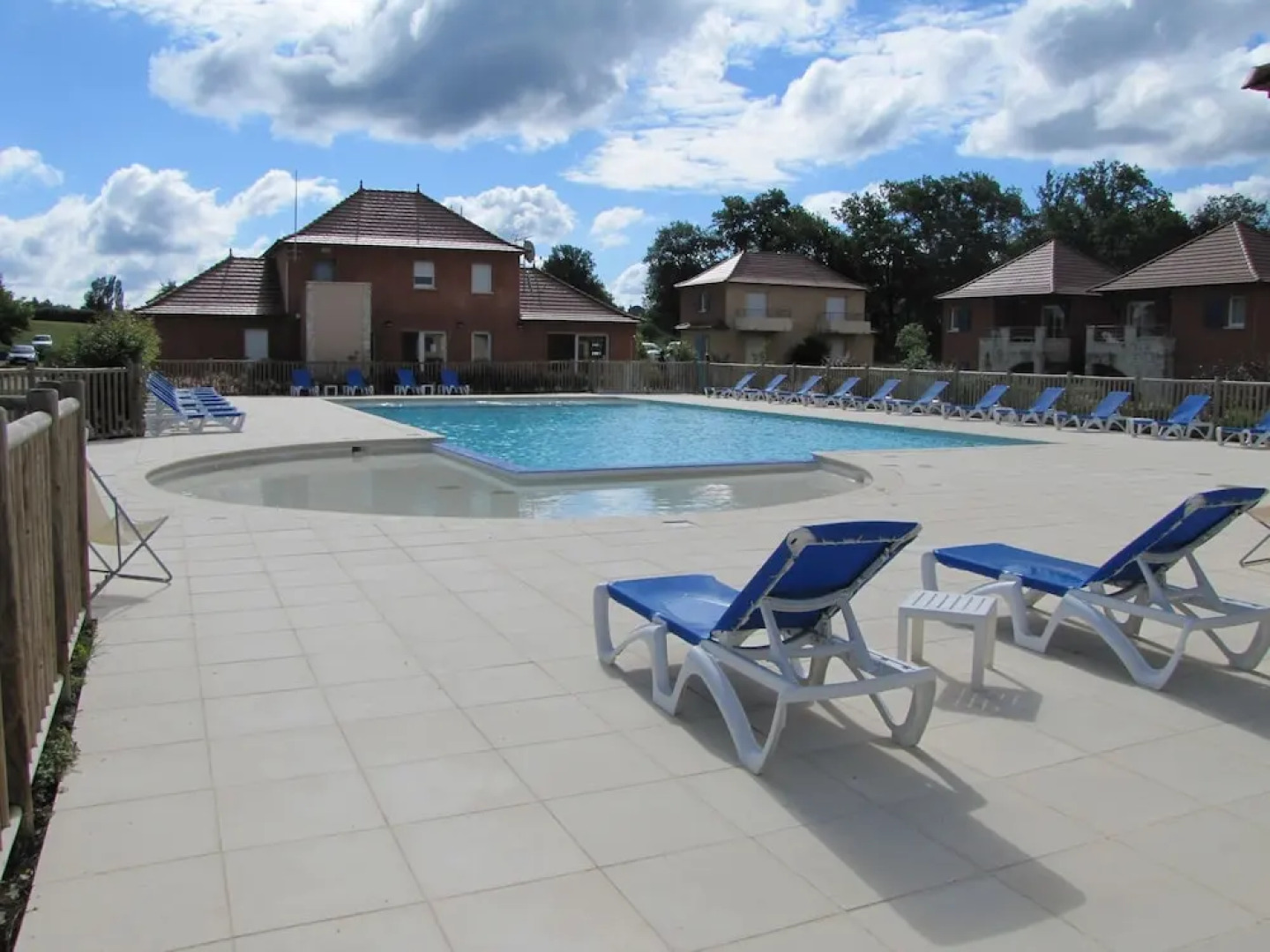 Beautiful Apartment in Prayssac With Swimming Pool